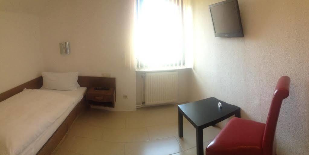 Hotel Alessandro 3*